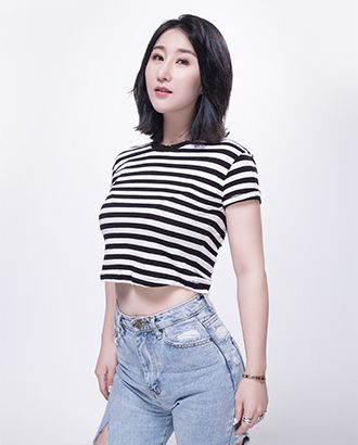 女人被男人操小穴出水视频舞蹈表演部部主任